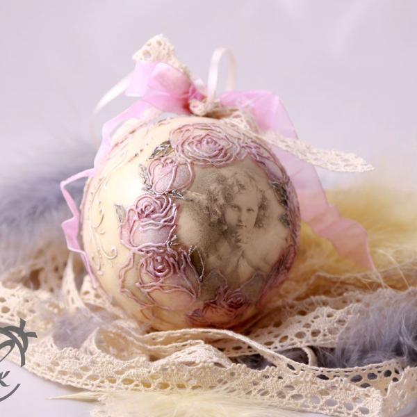 mixedmediaart_g1690789344.jpg
